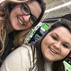 Meet your Posher, Mackenzie